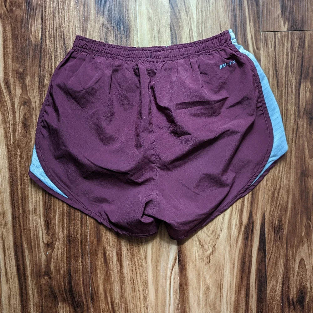 Mississippi State Nike Shorts - Picture 4 of 10